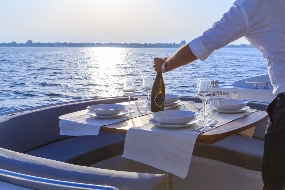 company dinner yacht charter rental nyc