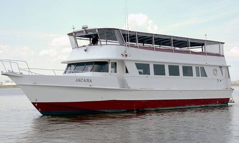 Jacana Yacht